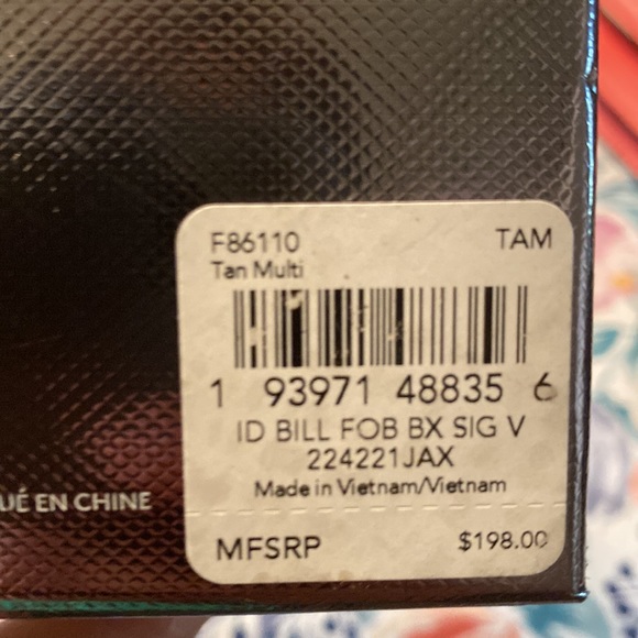 COACH NY Men’s ID Billfold Wallet - FOB Keychain Missing - Picture 4 of 4